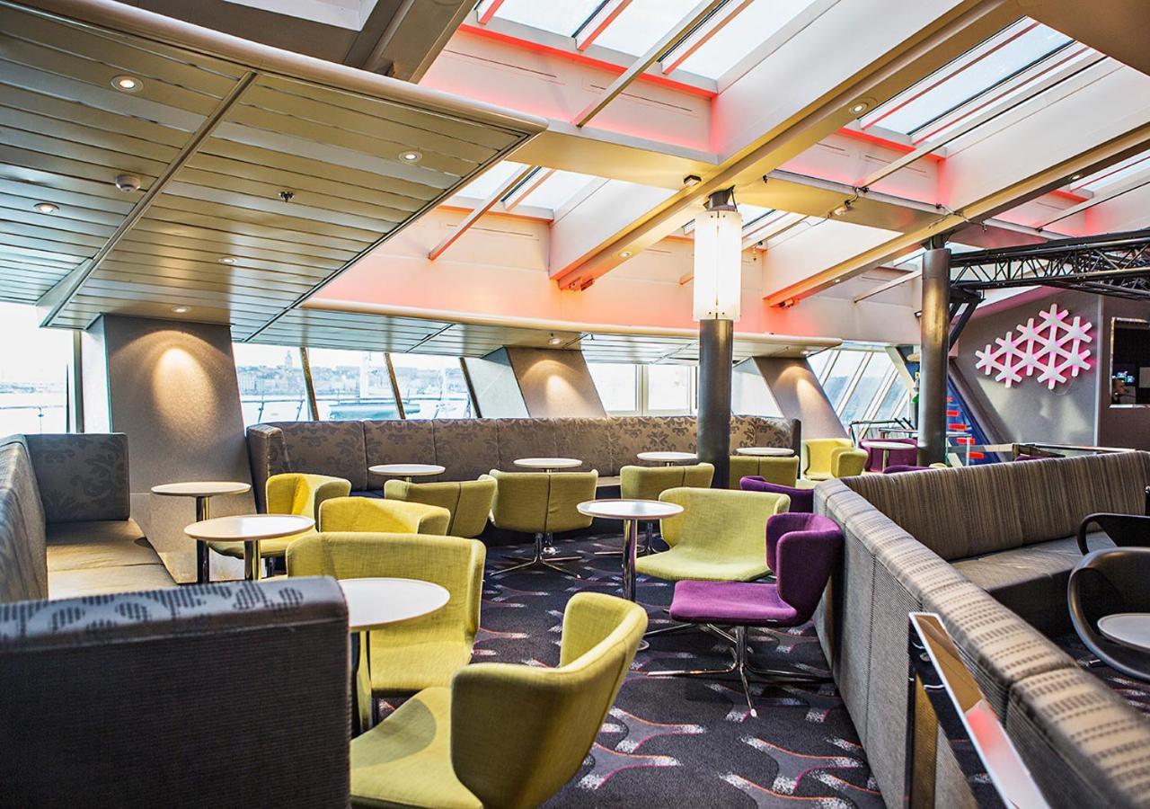 Viking Line Ferry Viking Cinderella - 2-Night Cruise Stockholm-Helsinki-Stockholm Hotel Buitenkant foto